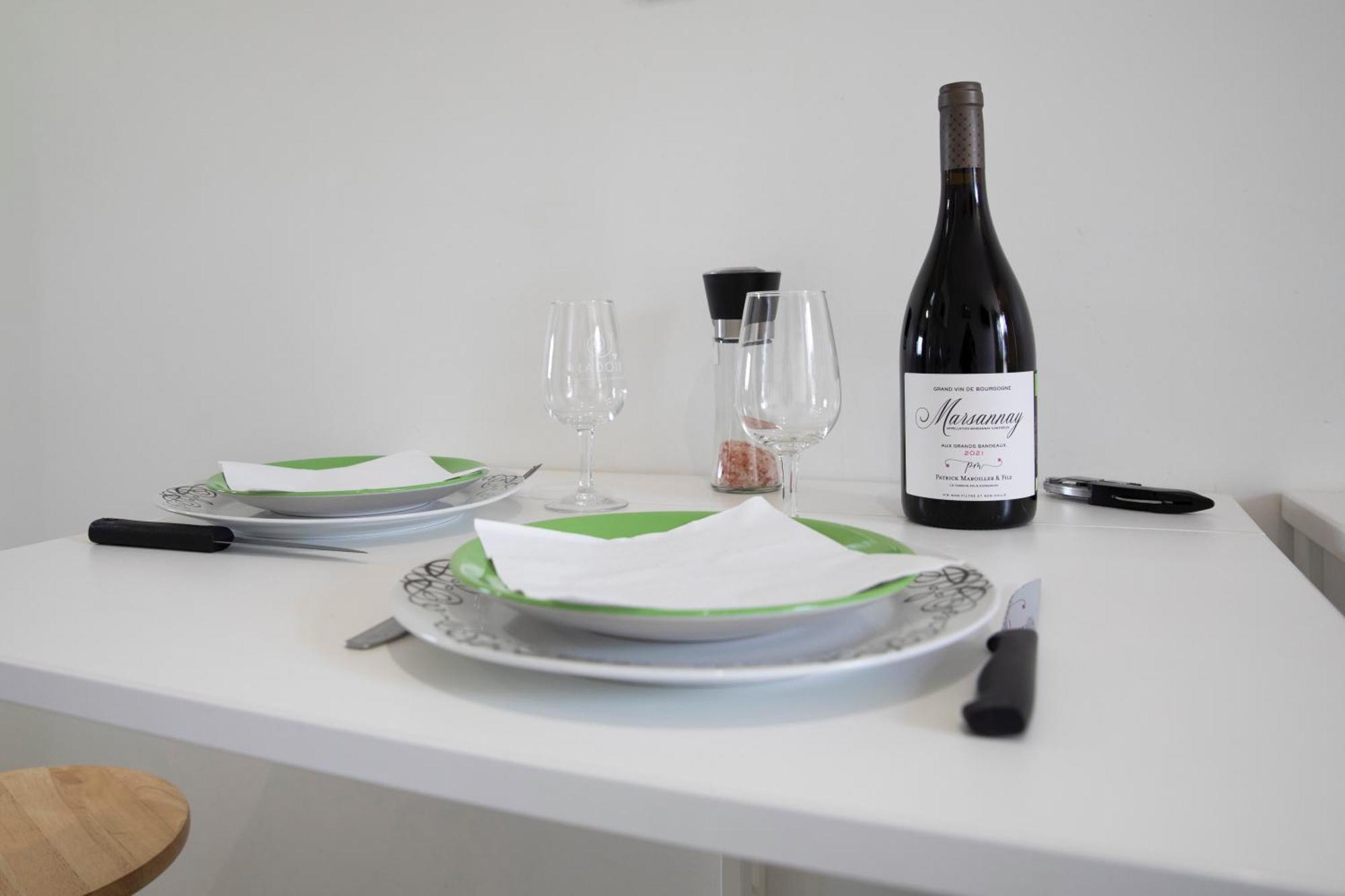 Gevrey Wine Hote Eksteriør bilde